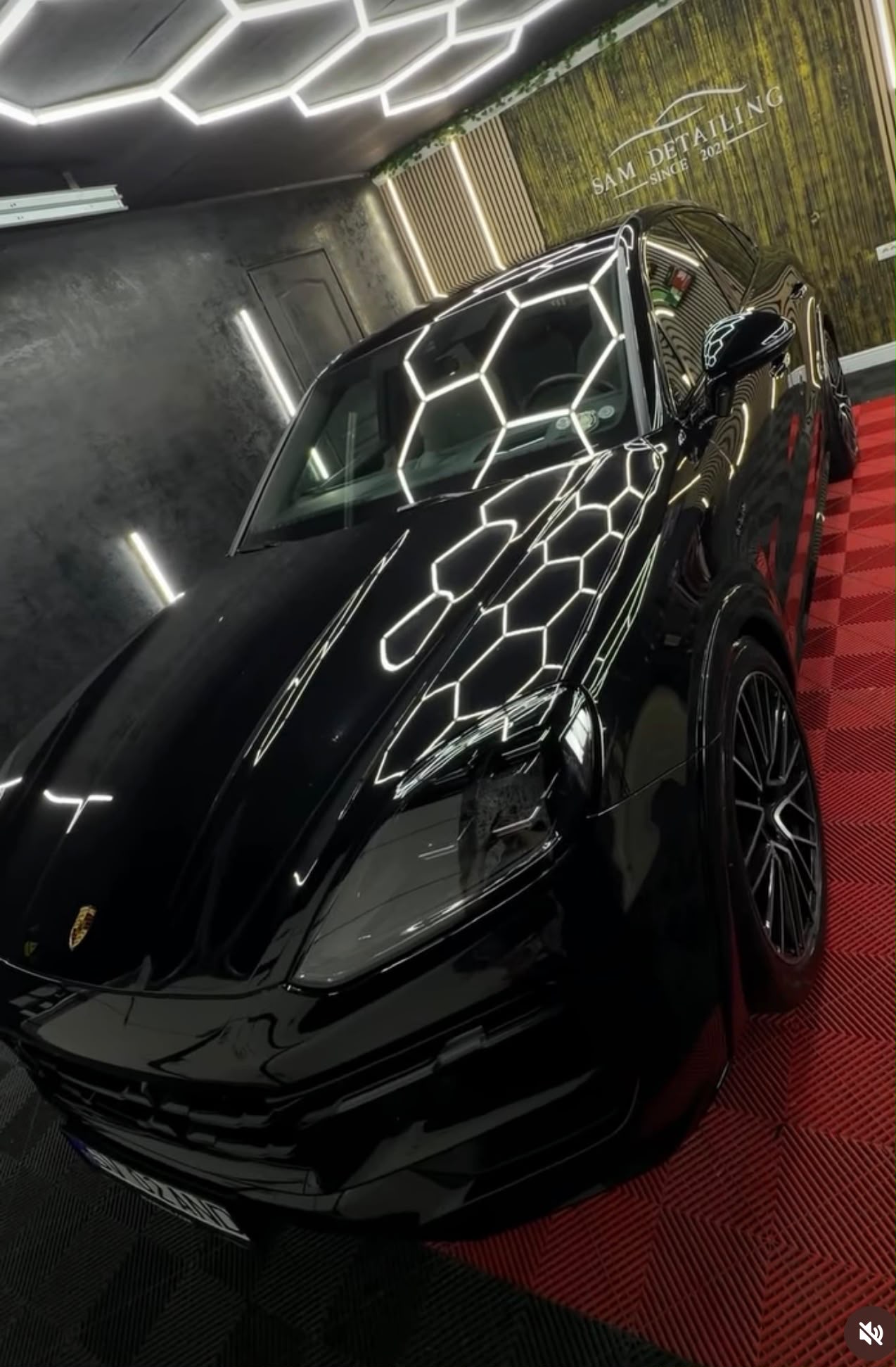 Porsche Cayenne negru detailat la SAM Detailing